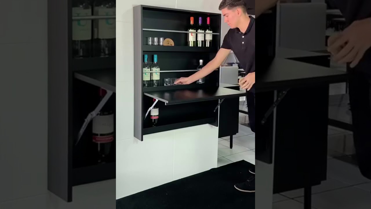 Encimeras de color blanco roto en sótanos convertidos en bares: calidez con estilo
