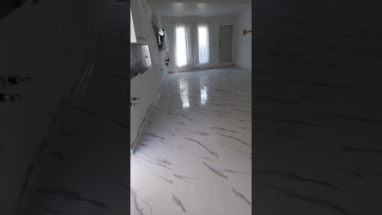 marmol marron oscuro suelos paredes