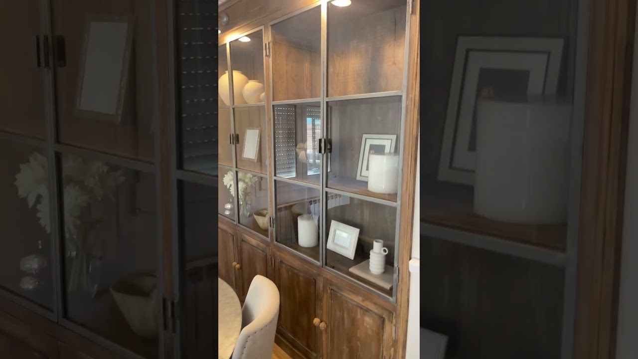 muebles vitrina complementar Silestone